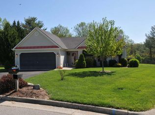 6341 Willingham Dr, Roanoke, VA 24018