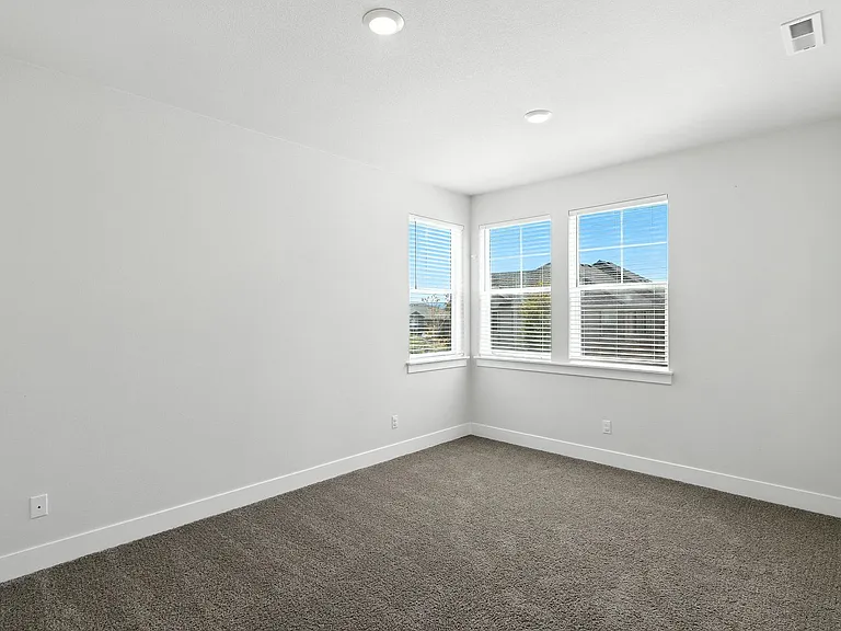 14398 SW 165th Ave — Photo 4