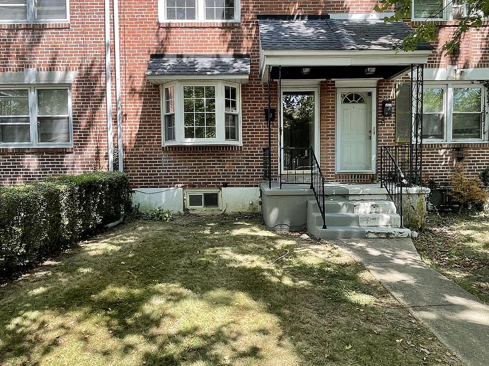1st image of 240 Birch Ave