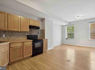 1232 N 15th St #2, Philadelphia, PA 19121