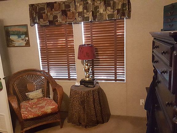 Master Bedroom Sitting Area
