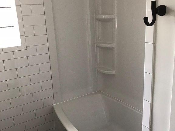 2nd image of 9647 Pacific Ave APT 2S