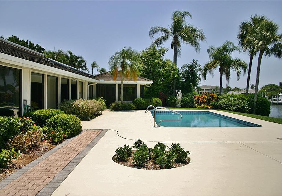 1st image of 1820 Cutlass Cove Dr