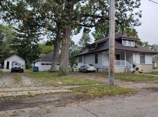 149 N Liberty St, Lowell, IN 46356