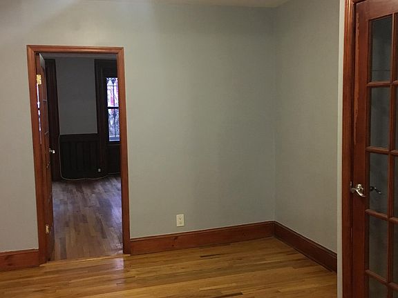 4th image of 59 Mac Donough St
