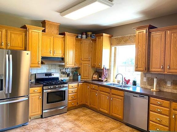 5th image of 1425 County Road 44750