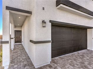 924 Galloway Lake Ave, North Las Vegas, NV 89084