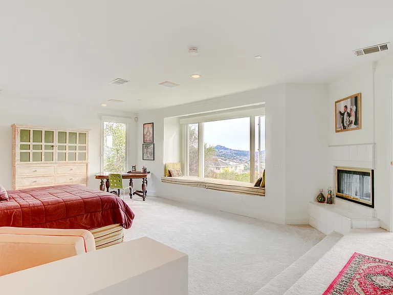 95 Via Los Altos — Photo 18