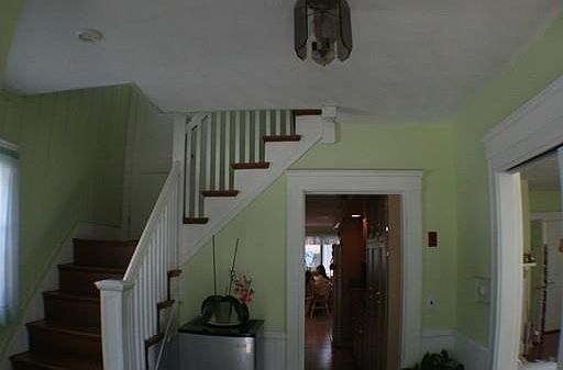 2nd image of 196 Glenwood St