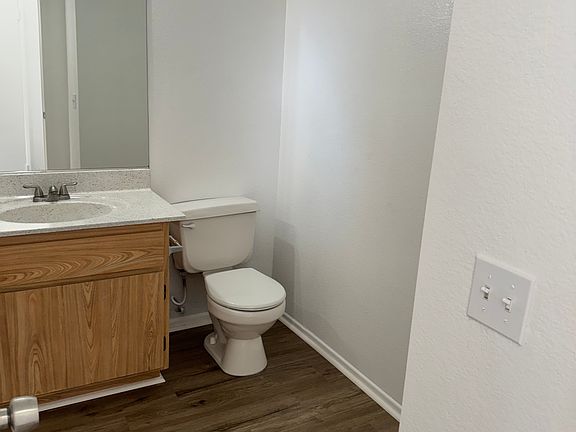 4th image of 1623 Orchid Ln APT A