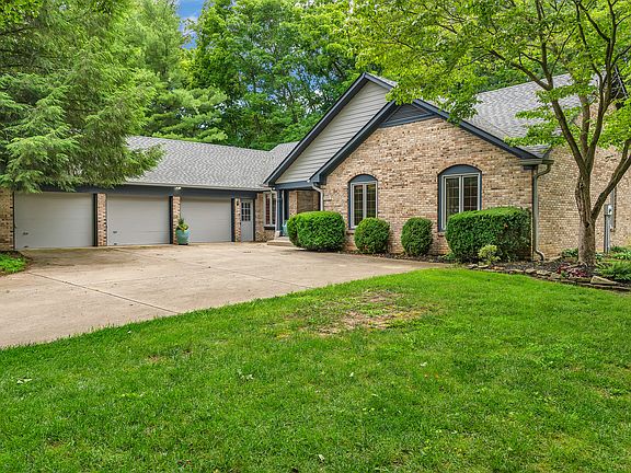 2nd image of 6992 Forest Ridge Ct
