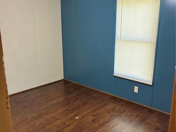 3rd image of 86 Latimer Ridge Rd