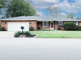 7911 Owens Dr, Newburgh, IN
