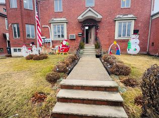 1902 149th St #2, Whitestone, NY 11357