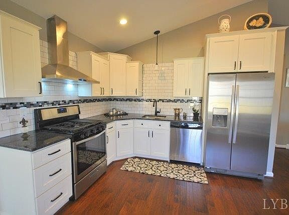 3rd image of 6117 Pawnee Dr