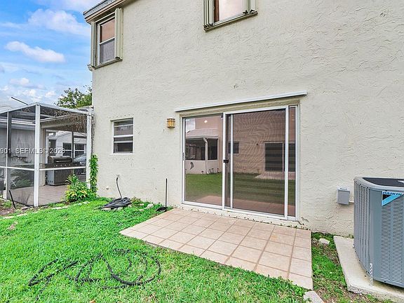5th image of 9602 NW 8th Cir