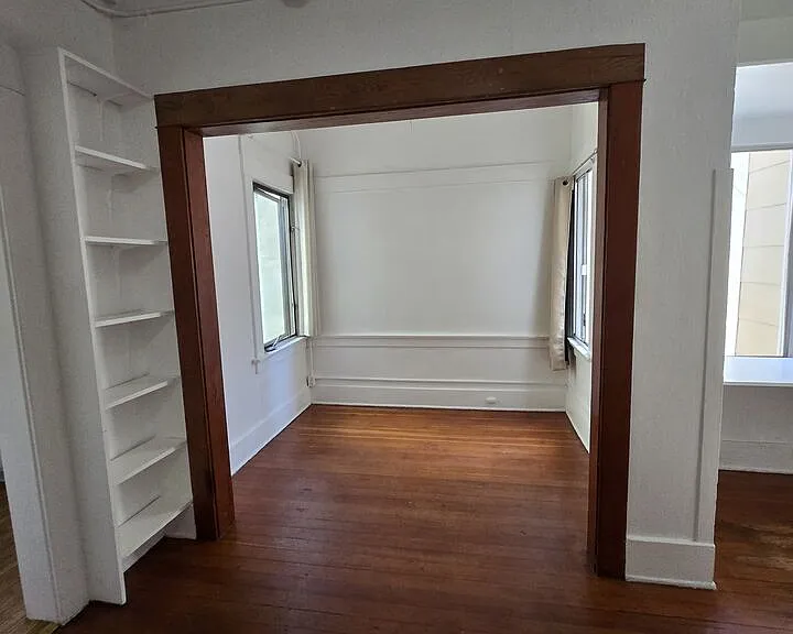 30 Dudley Ave #10 — Photo 4