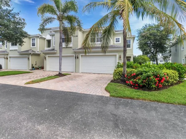 1330 Mariposa Cir APT 104, Naples, FL 34105