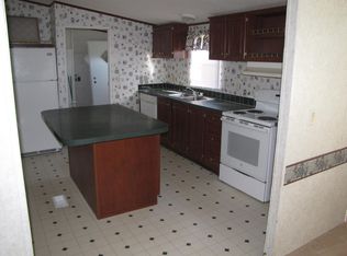 5736 Creek Rd, Grifton, NC 28530