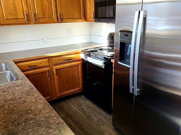 3rd image of 2519 Dorset Ct