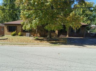 4011 Geraldine Avenue, Saint Ann, MO 63074