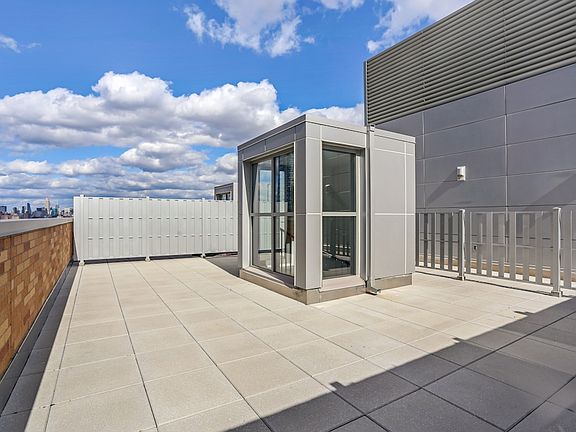5th image of 81 Fleet Pl APT 16E