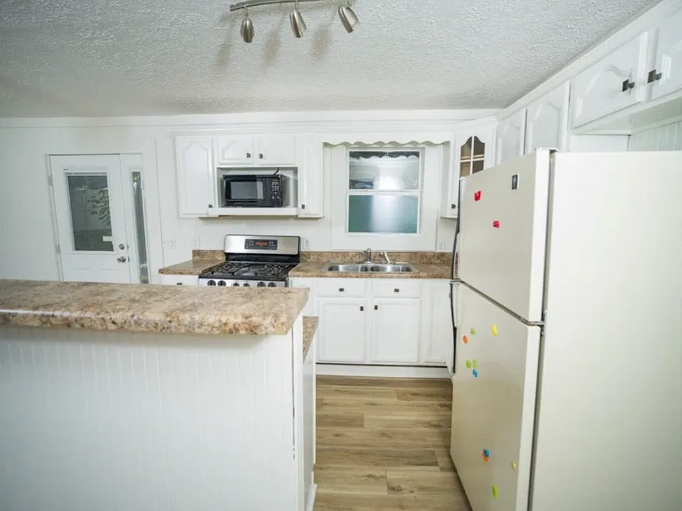 508 Critz St