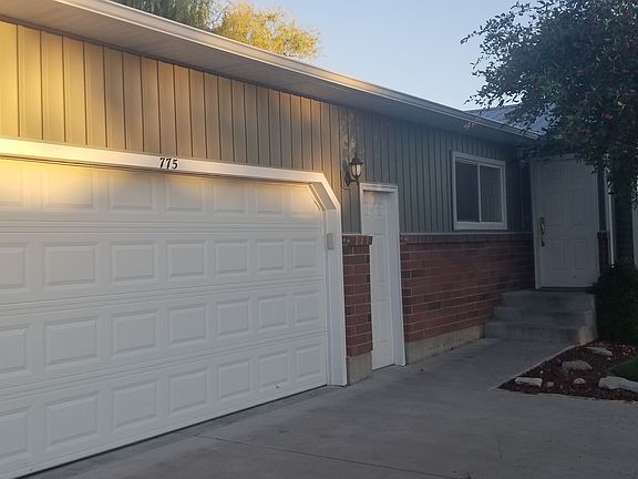 3rd image of 775 S Tennis Court Dr