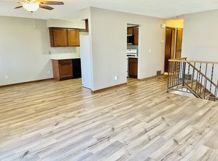 7347 York Ave N, Brooklyn Park, MN 55443