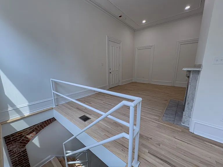 1703 Green St #1 — Photo 14