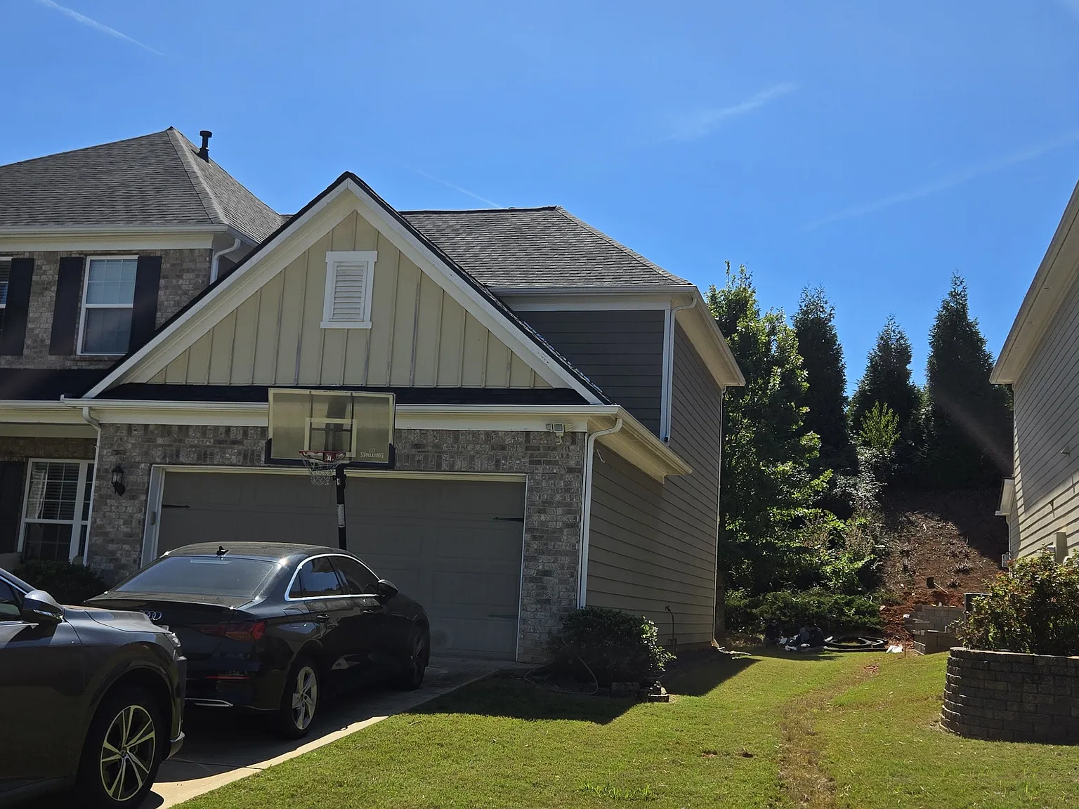 5 bed, 3278 sqft, $3,499 — Photo 4