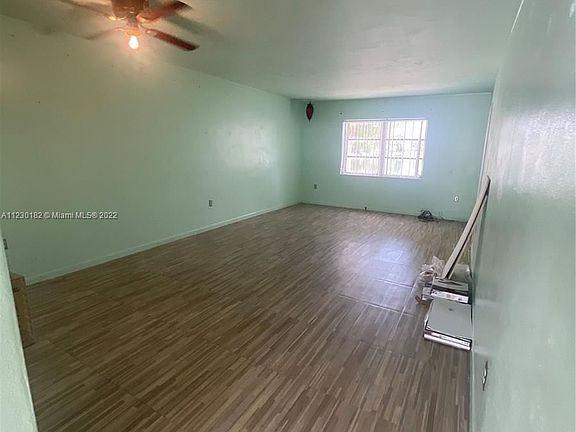 3rd image of 251 NE 187th St APT 803