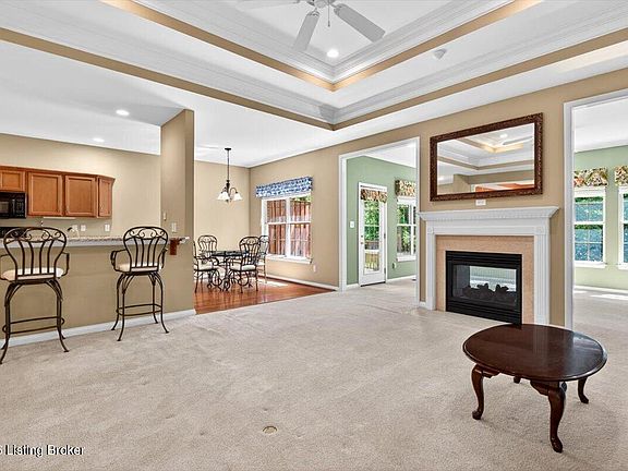 5th image of 4111 Dolphin Rd