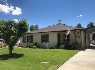 210 E Lubken Ave, Lone Pine, CA 93545