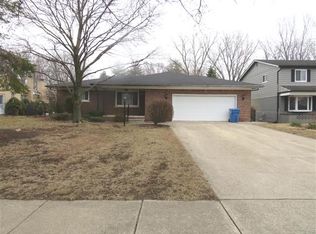 25748 Curie Ave, Warren, MI 48091