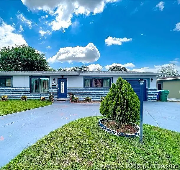 3 bed, 2.0 bath, 1287 sqft, $1,850 — Photo 2