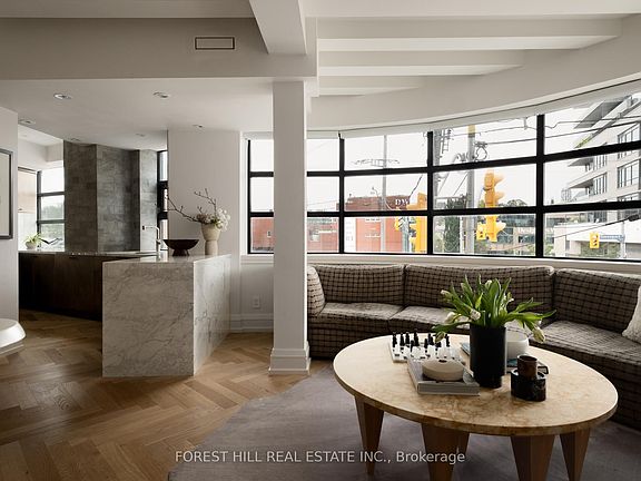 2nd image of 295 Davenport Rd #205