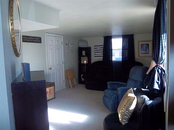 4th image of 1713 E 5th St