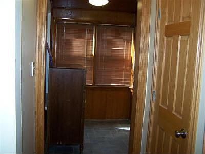 4th image of 2825 White Oak Ave
