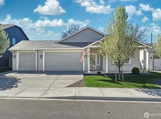 1203 SW Julia St, College Place, WA 99324