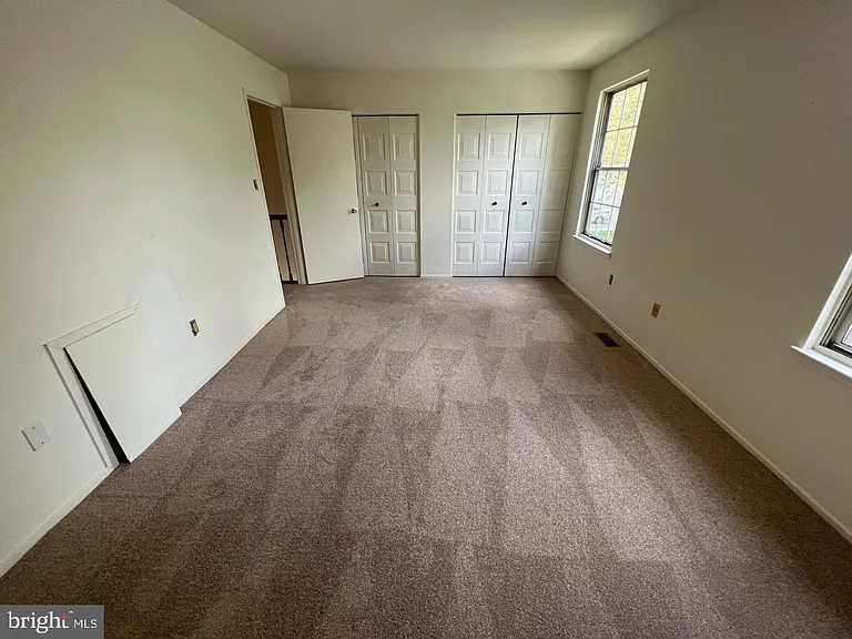 7520 Indian Hills Dr — Photo 9