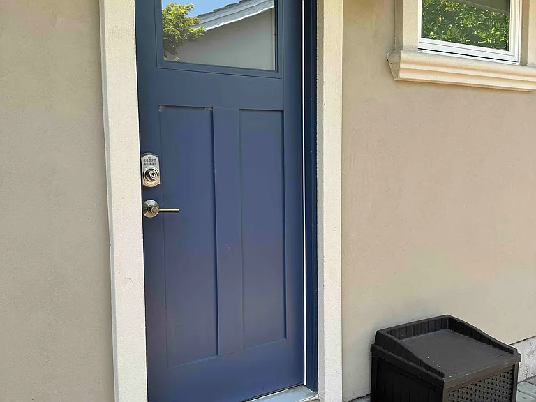 1537 Barton Dr — Photo 10