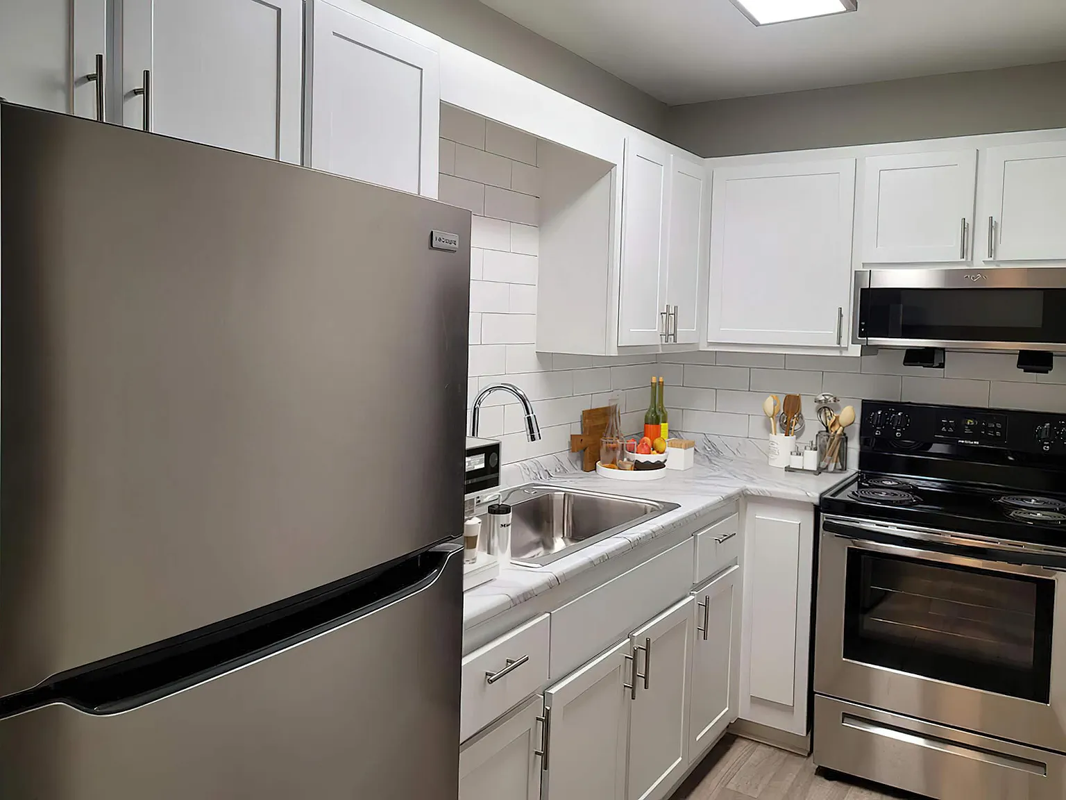 The Residences at 1671 Campbell — Photo 4