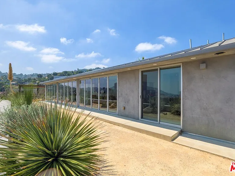 11001 Wrightwood Pl — Photo 41