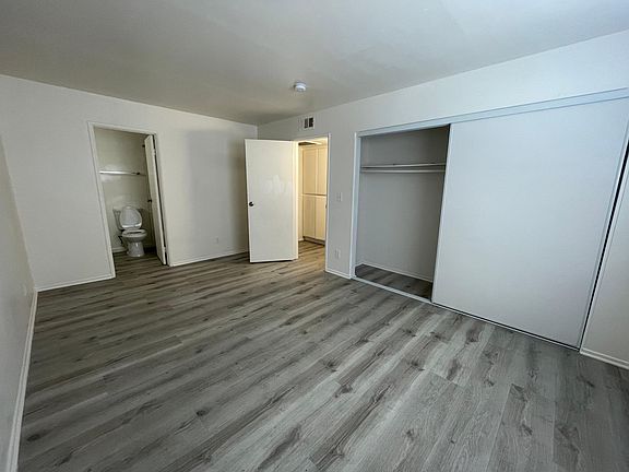 4th image of 1647 W 147th St APT 208