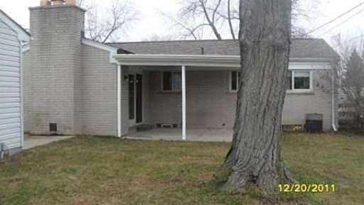 2nd image of 39131 Millington Dr
