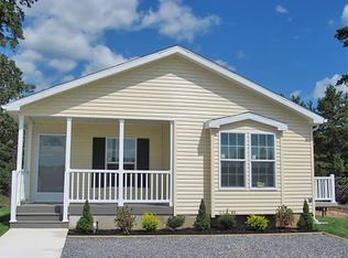 29 Redwood Dr, Mays Landing, NJ 08330