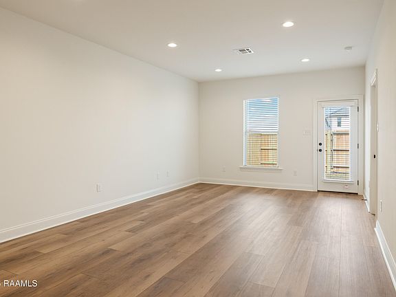 5th image of 128 Frontier Ln