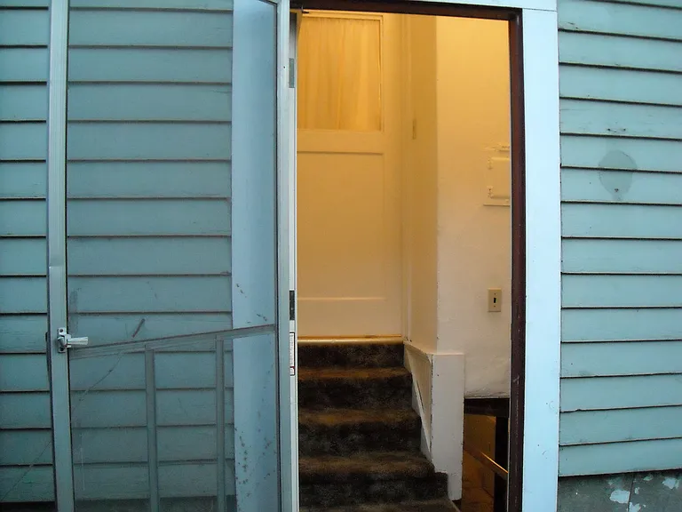 6335 N Mobile Ave — Photo 14