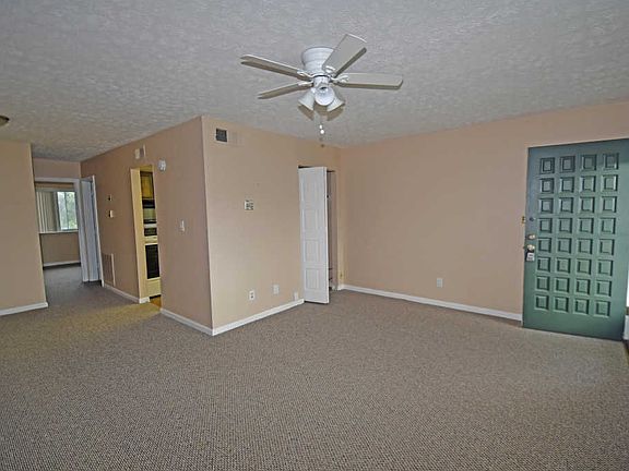2nd image of 106 Casa Bella Ct #106